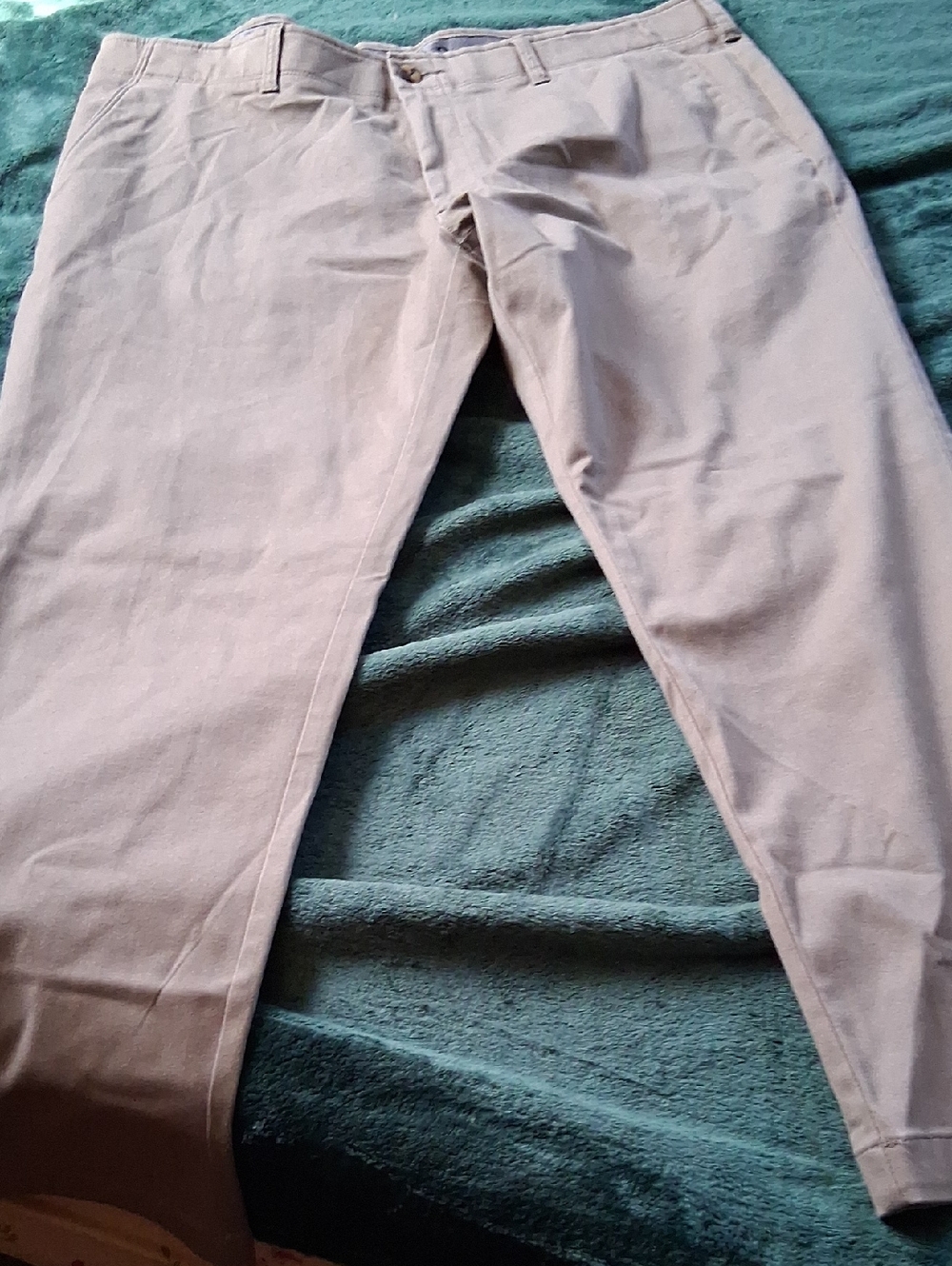 Classic Straight-Leg Khaki Pants in Light Beige